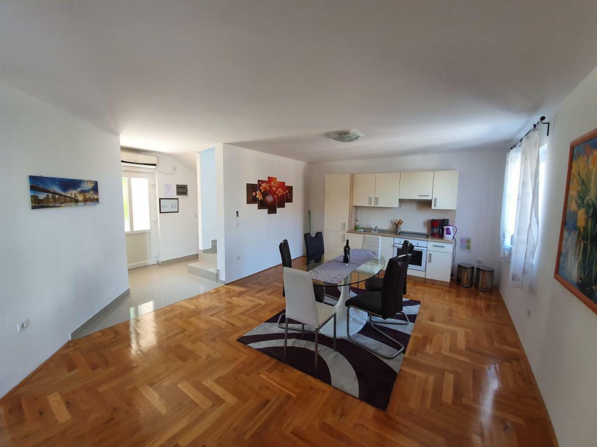 Apartman Dubravka 1 Ловран Экстерьер фото