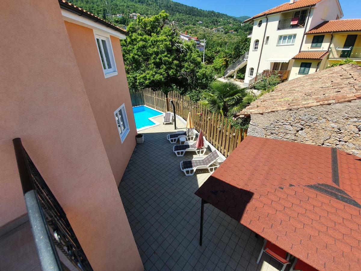 Apartman Dubravka 1 Ловран Экстерьер фото